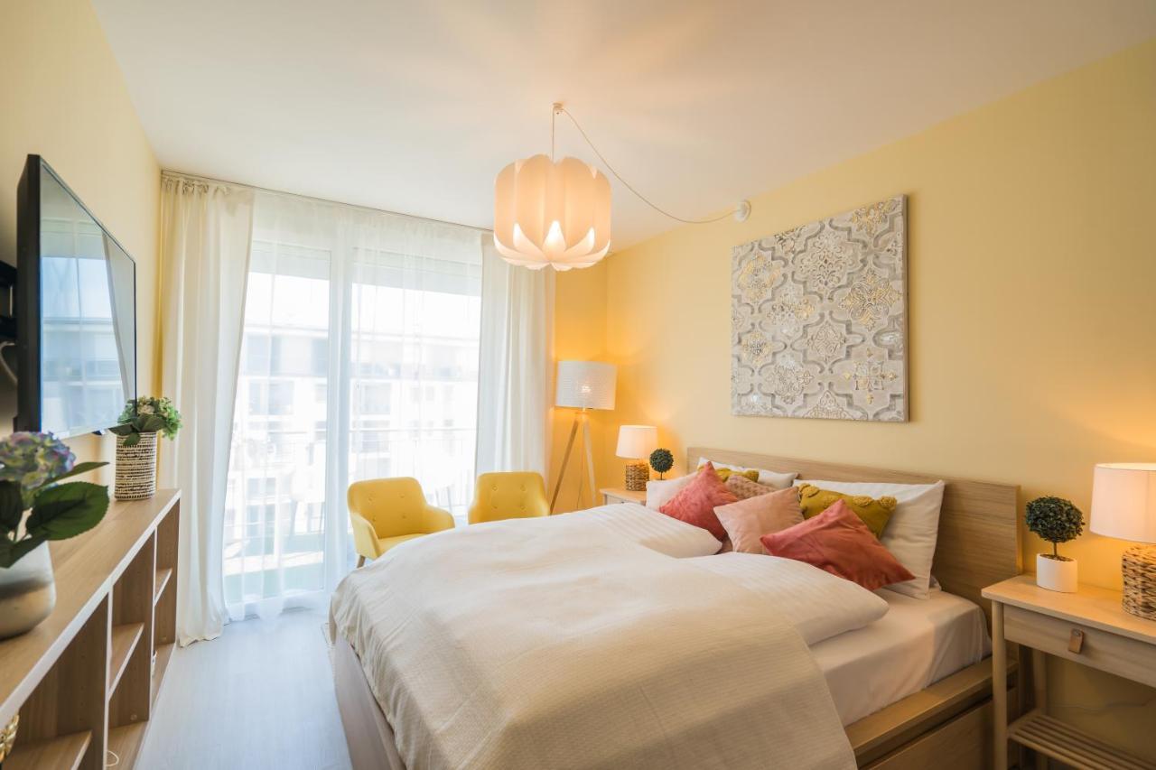 Mf Adriana Panorama Apartment Siófok Zewnętrze zdjęcie